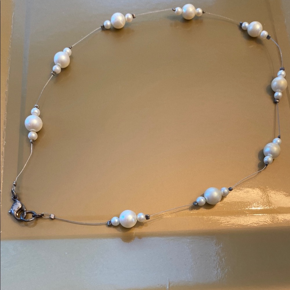 VINTAGE Elegant Pearl Necklace